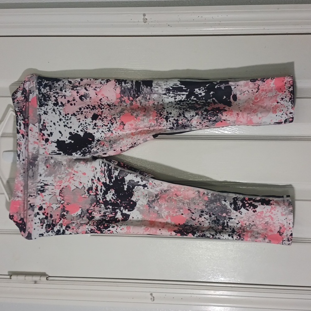 Fabletic Gisela Capri Leggings With See-Through Fabric In Lower Back